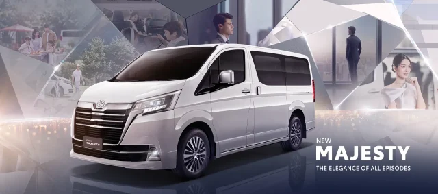Luxury 11 Seater Toyota Majesty Van for Guyana