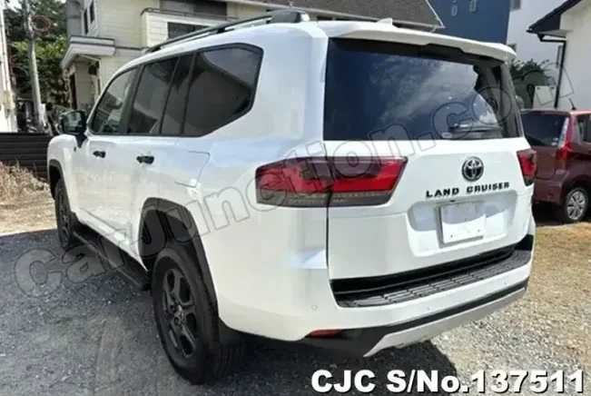 Toyota Land Cruiser 300 in Guyana
